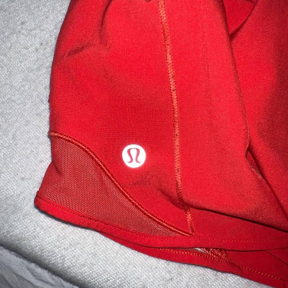 RED LULULEMON SHORTS